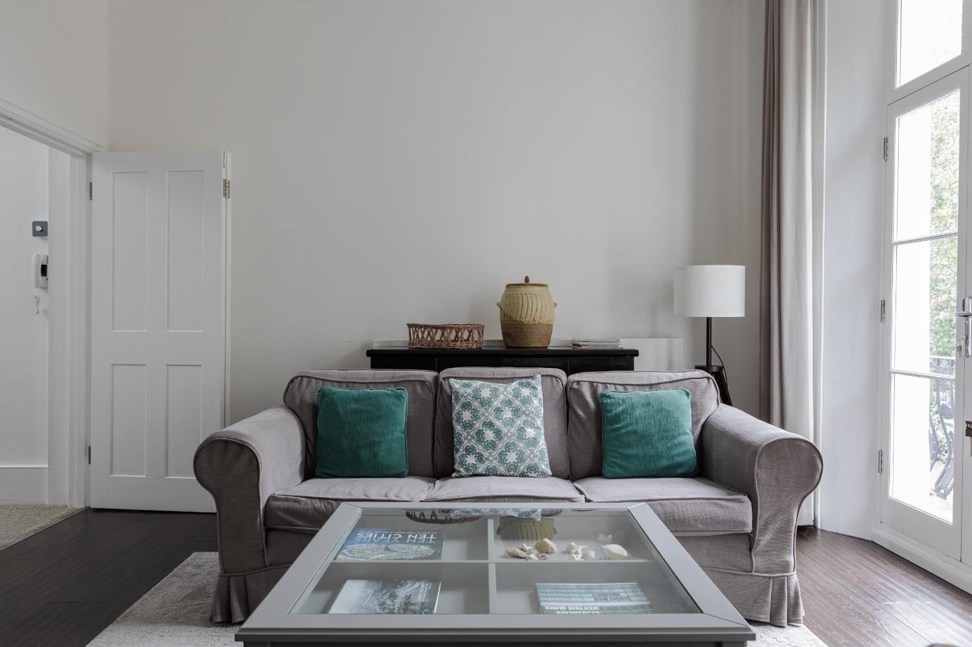 Number 53 - Stunning Maisonette With Parking In Kensington & Chelsea Londra Esterno foto